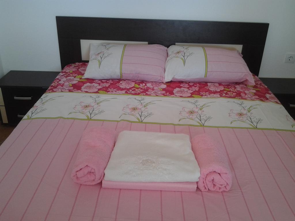 Apartment Oliva Ulcinj Buitenkant foto
